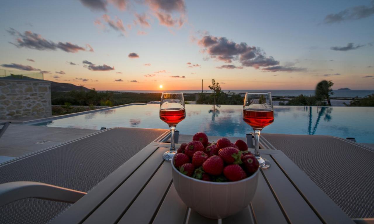 Petras Resort Фаласарна Екстериор снимка